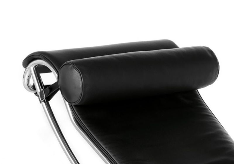 SEULEMENT traversin pour chaise longue LC4 en cuir X GRAPHITE Cassina