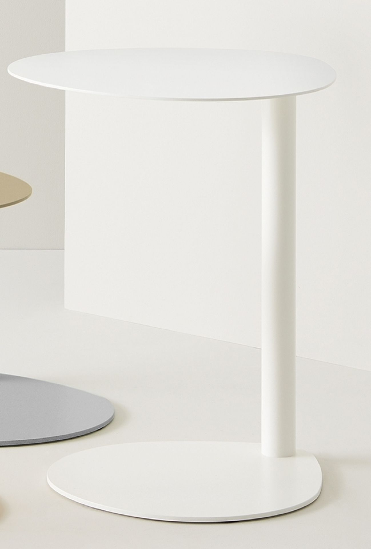 Easy Boy Table d'appoint moyen Blanc Segis OFFRE SPECIALE