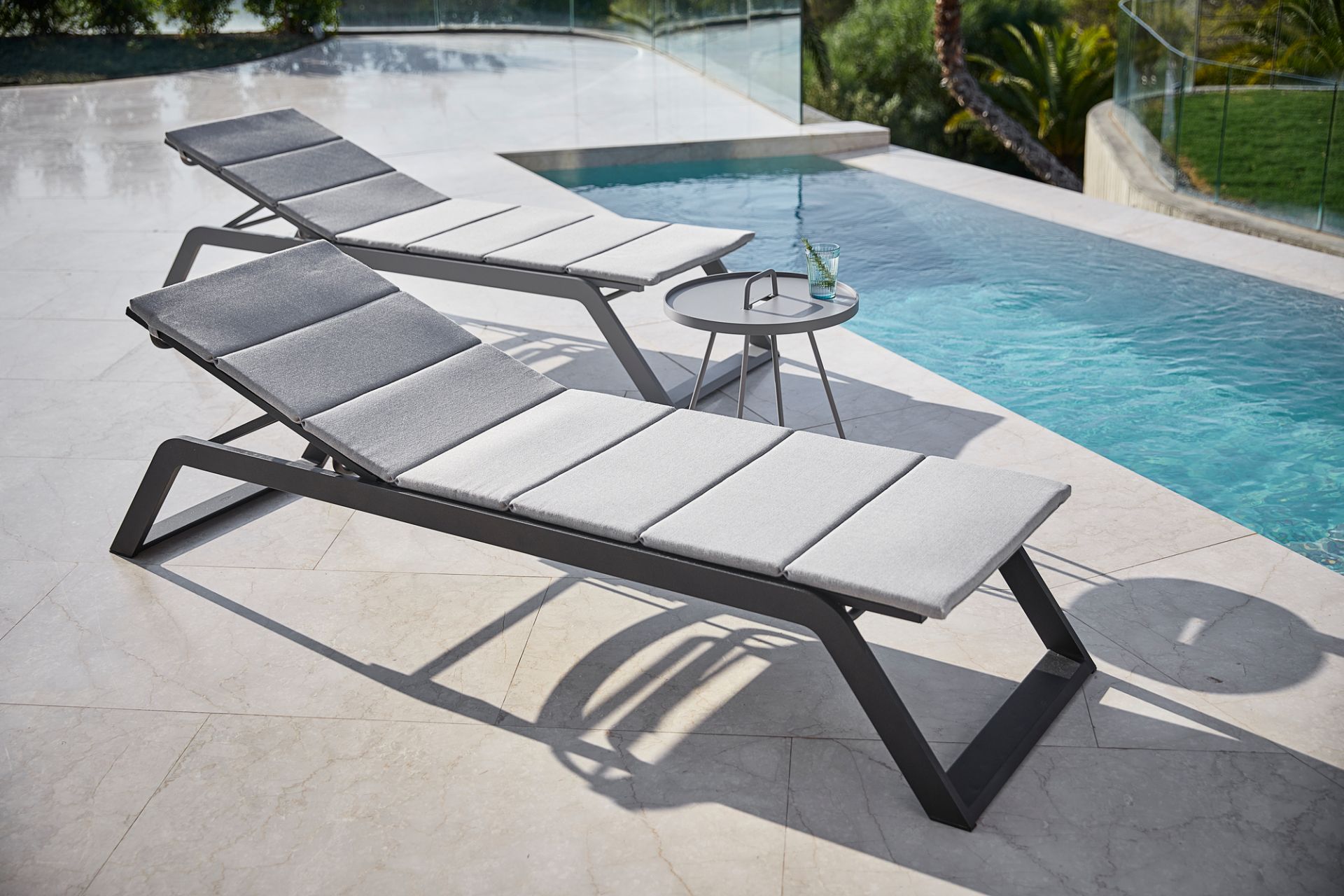 Siesta Outdoor Chaise longue Cane-Line