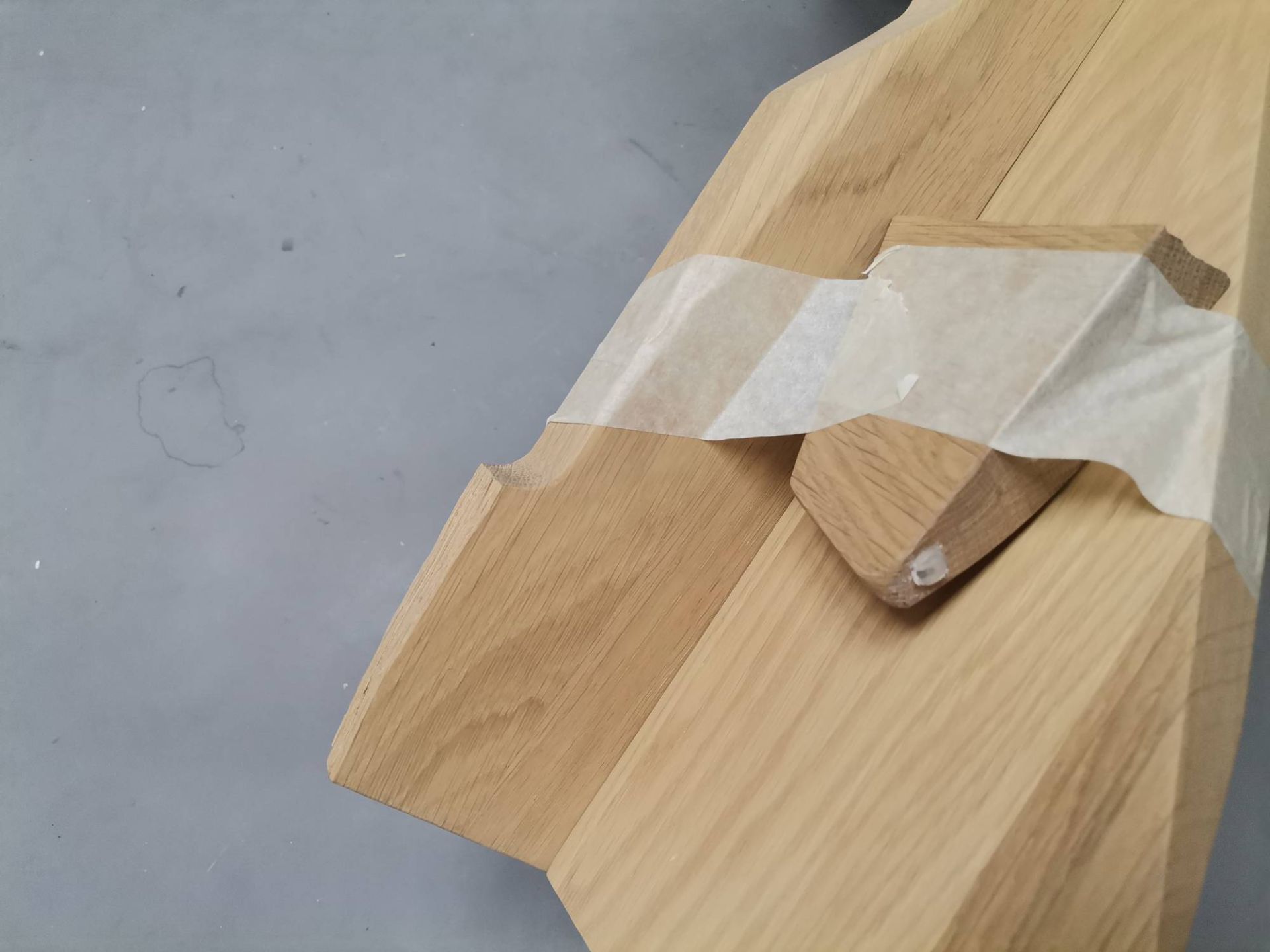 Tabouret Fels CHÊNE CIRÉ AVEC BLANC PIGMENTIF Out OBJECTS IMPARFAITS
