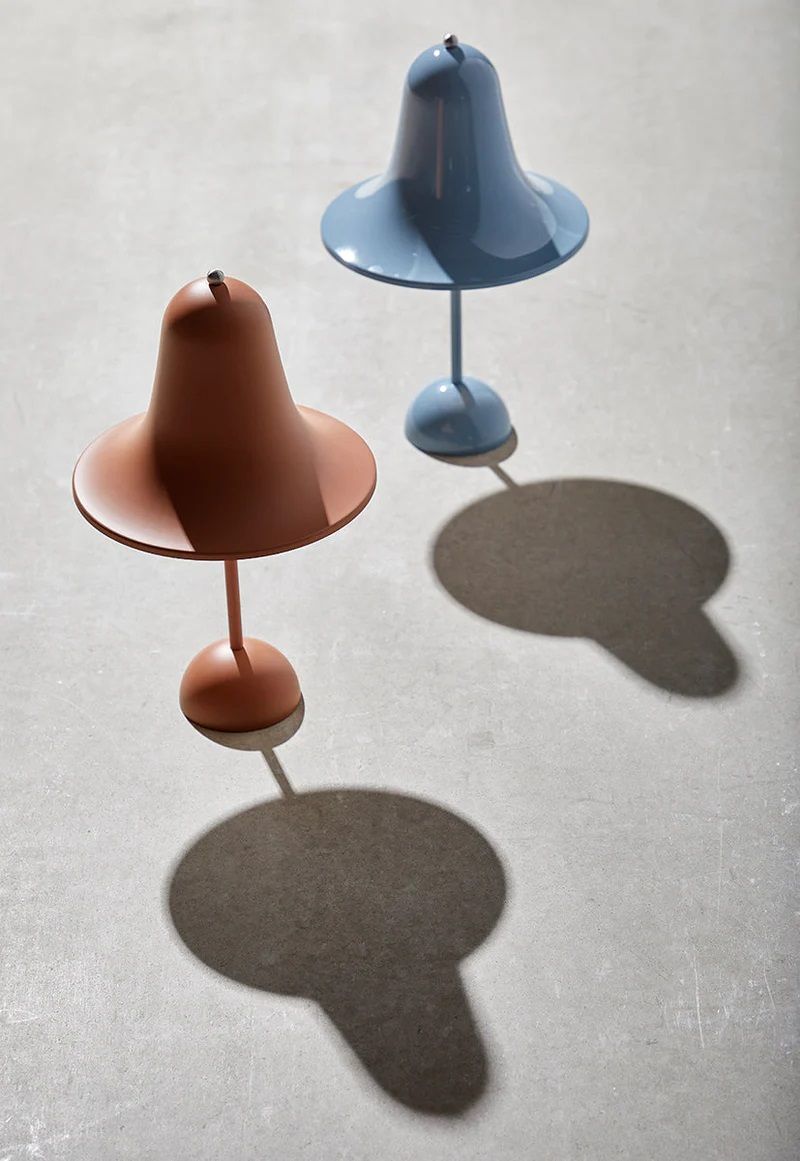 Pantop Table Lamp Ø23 Lampe de table Bleu clair Verpan OFFRE SPECIALE