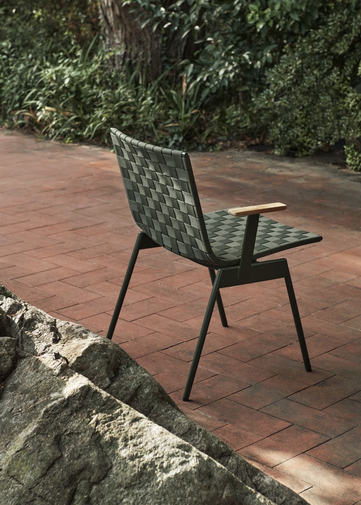 Ville AV34 Outdoor Chair Chaise AndTradition