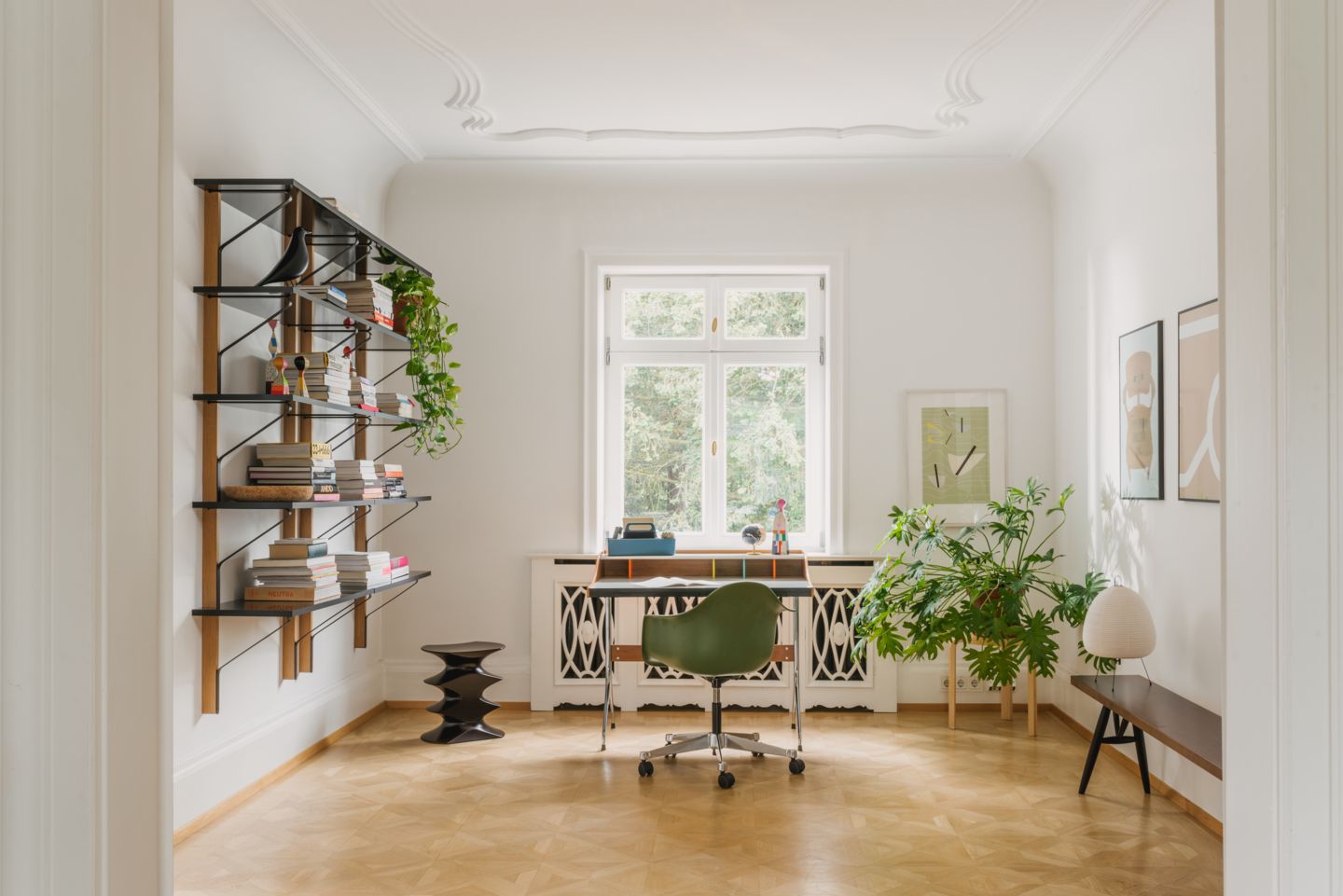 Eames Plastic Arm Chair PACC chaise Vitra