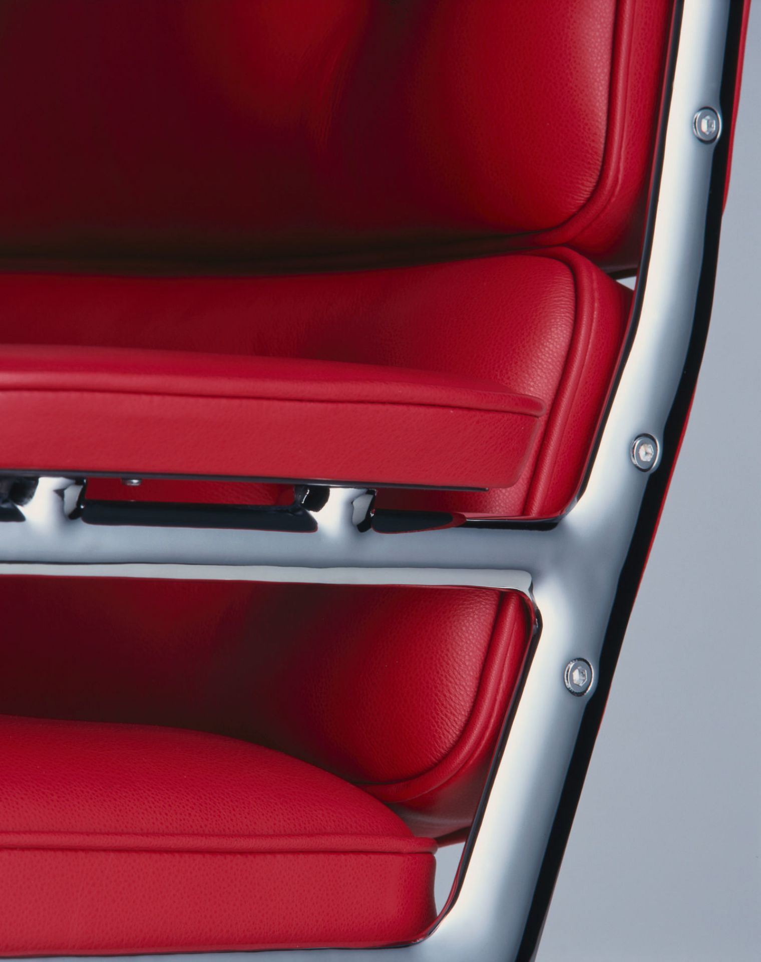 Lobby Chair ES104 / ES 104 Chaise Vitra