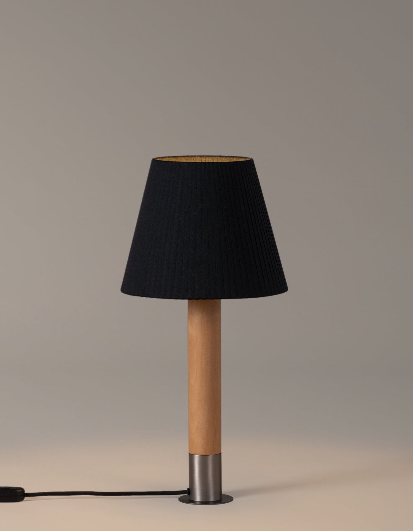 Basica lampe de table Santa & Cole
