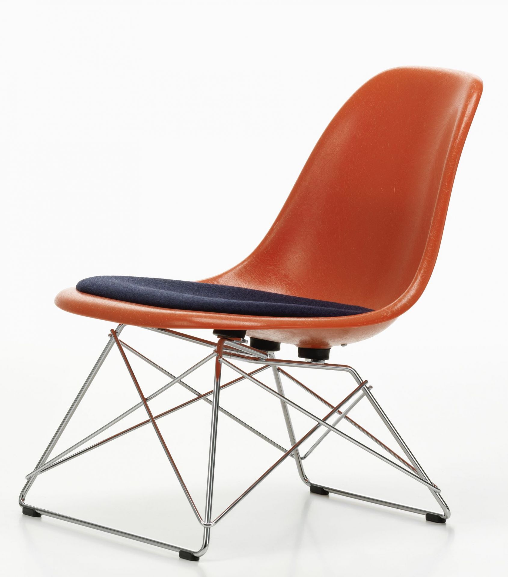 Eames Fiberglass Chair LSR chaise avec coussin d'assise Vitra