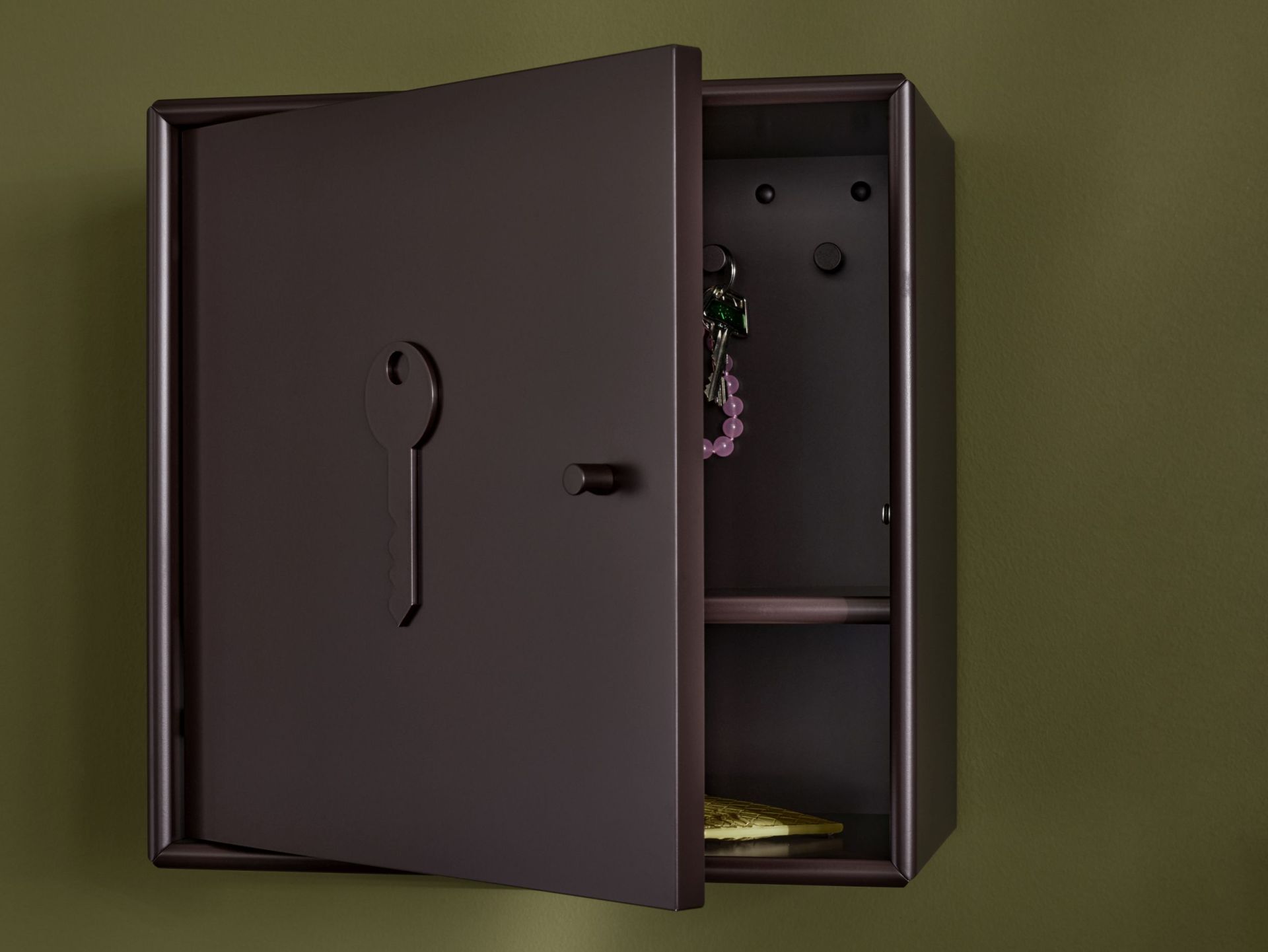 Unlock Armoire à clés Truffle Montana QUICK SHIP