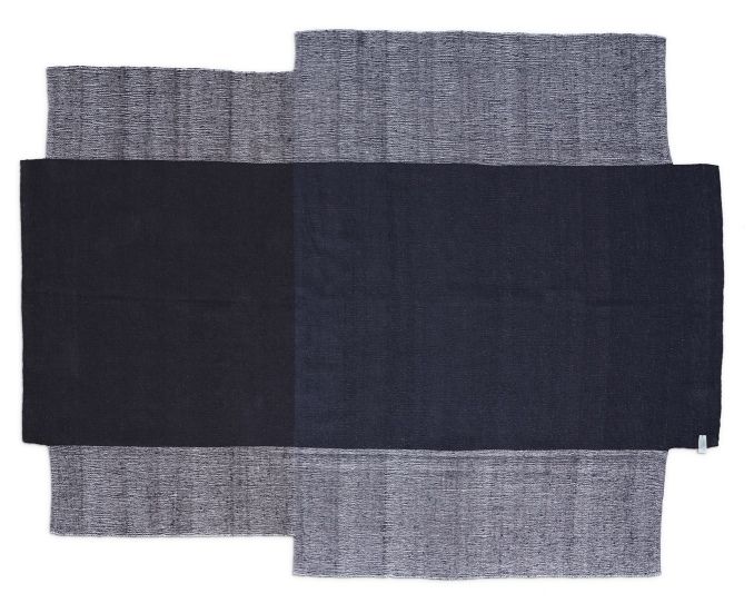 Nobsa Rug Teppich, großes Modell in Verkehrsgrau und Graubraun, modernes Design.