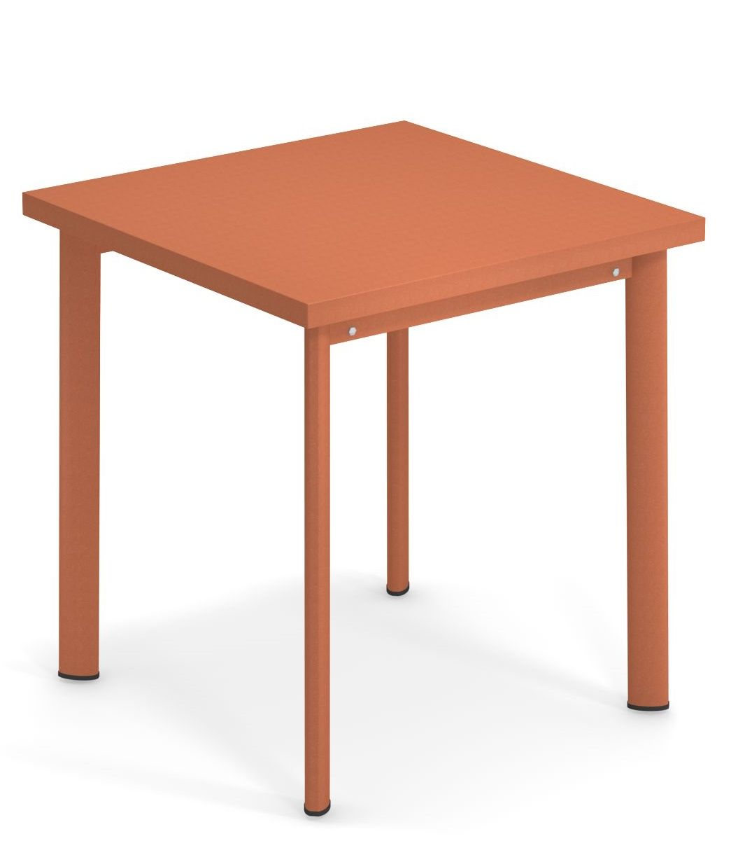 Star Table Outdoor Emu