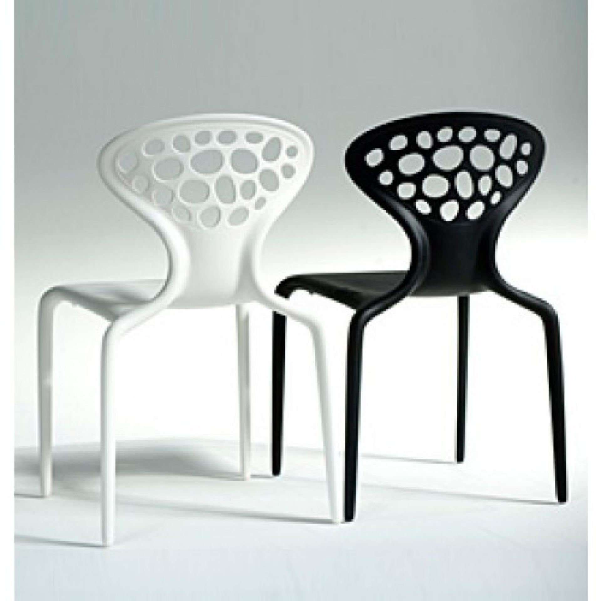 Chaise Supernatural Sedia avec beaucoup de troux 4-er Set Moroso