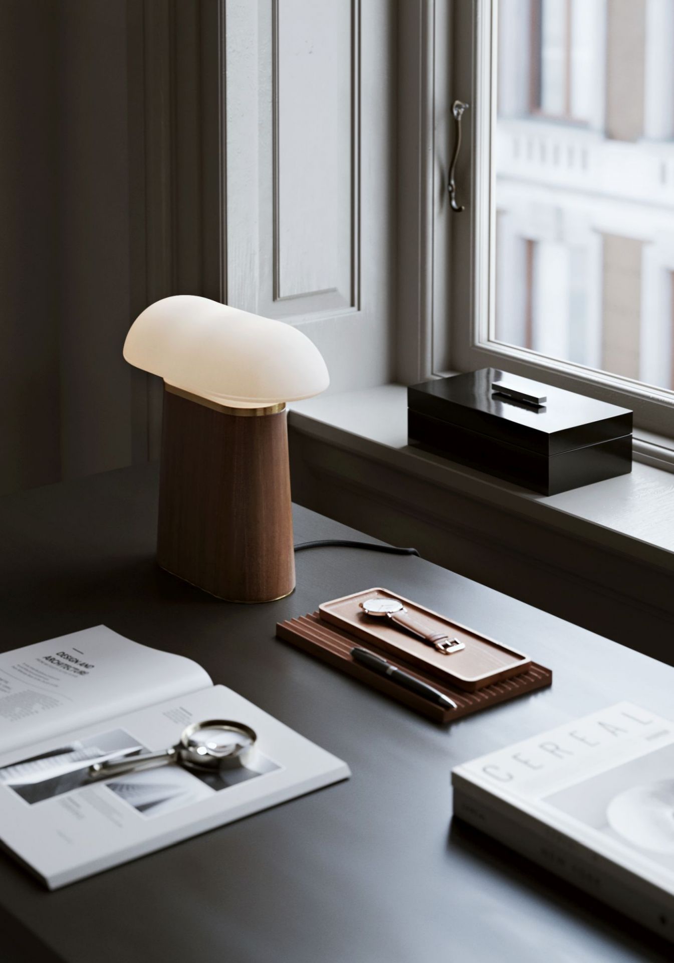 Nova Lampe de table Noyer Woud