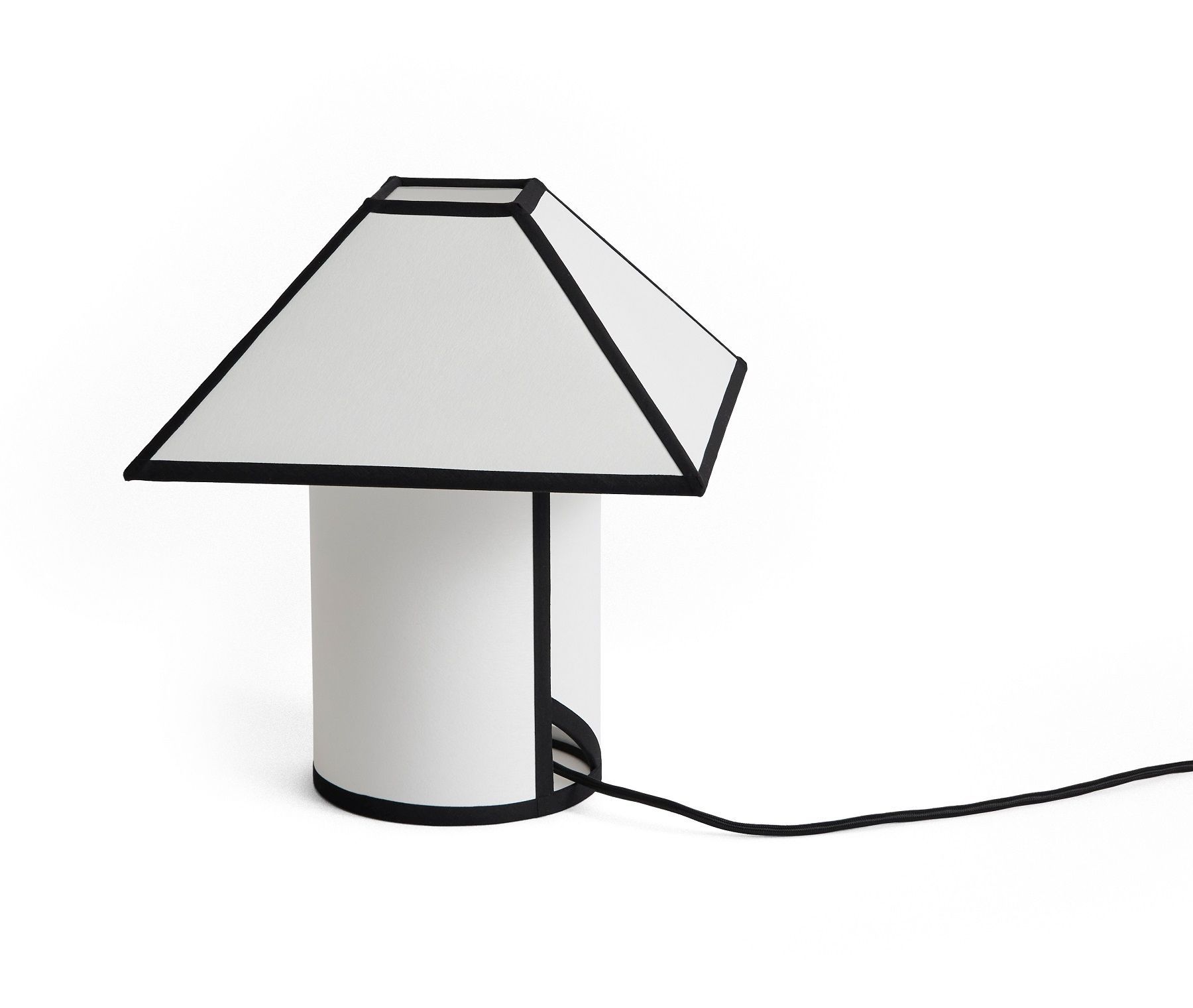 Ava Pyramid Table Lamp Lampe de table Hay