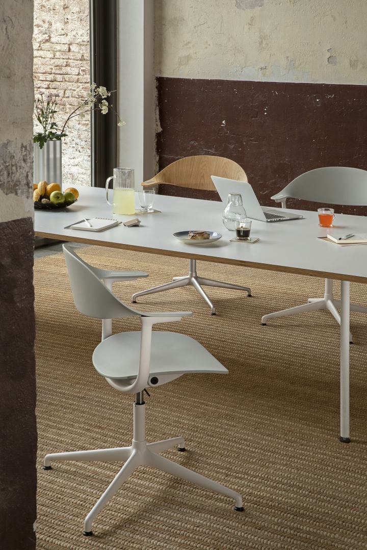 Mynt dossier et assise plastique Chaise de bureau Vitra