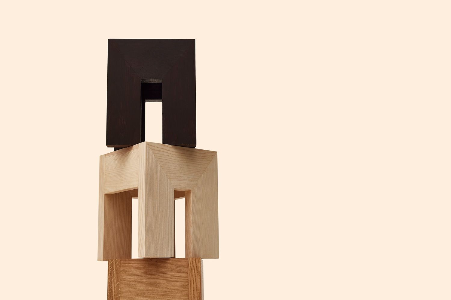 Monolith Side table Table d'appoint Form & Refine