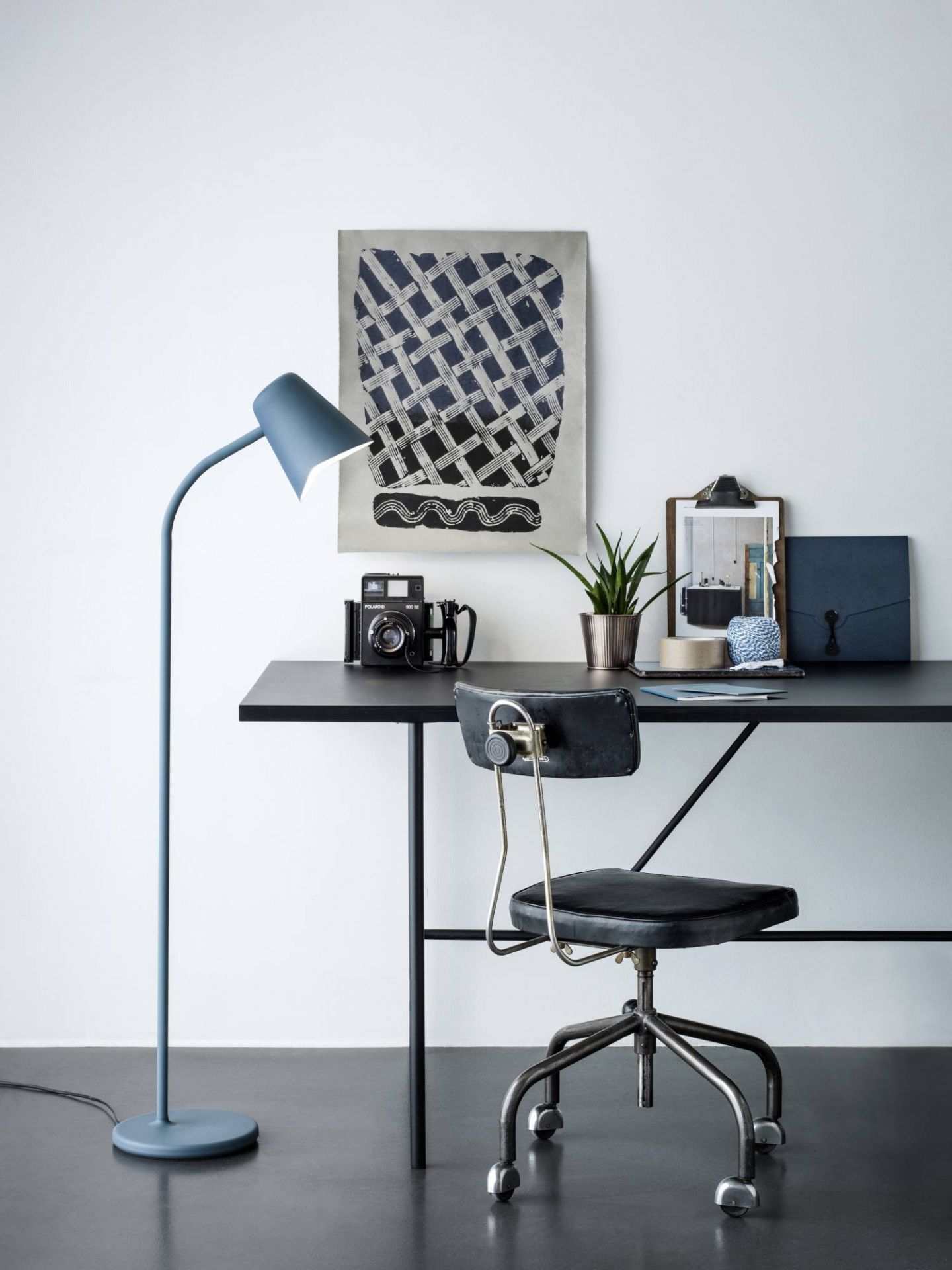 Me floor dim lampadaire Northern