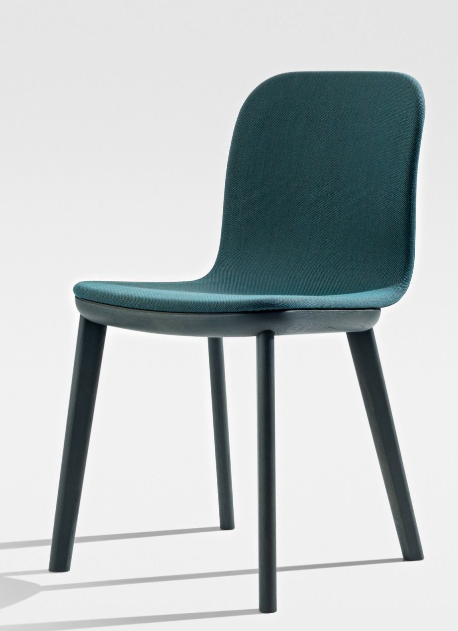Aeon Chair Chaise Entièrement rembourrée Zeitraum