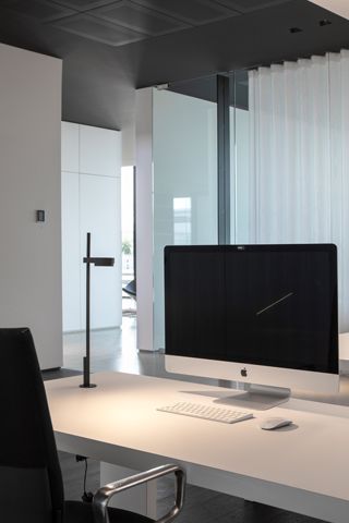Kido Desk lampe de table à montage fixe Ø 51 mm Belux 