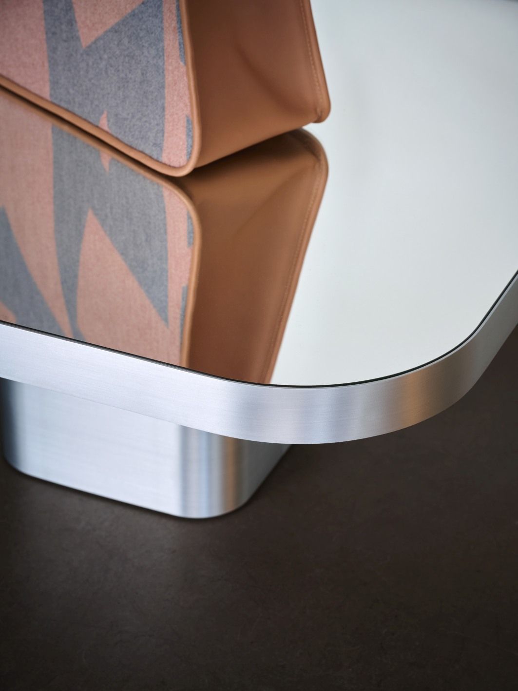 Bow Coffee Table Table basse No. 3 ClassiCon