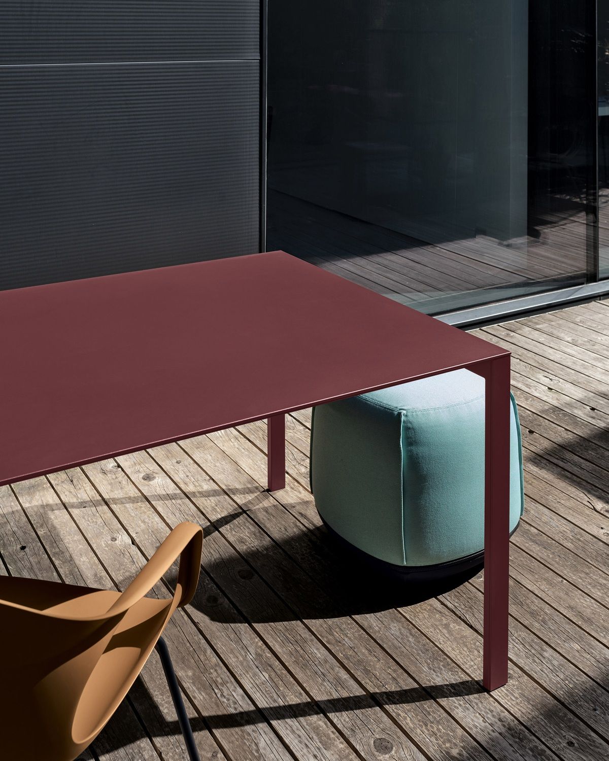 Thin-K Outdoor Fix Table Table Kristalia