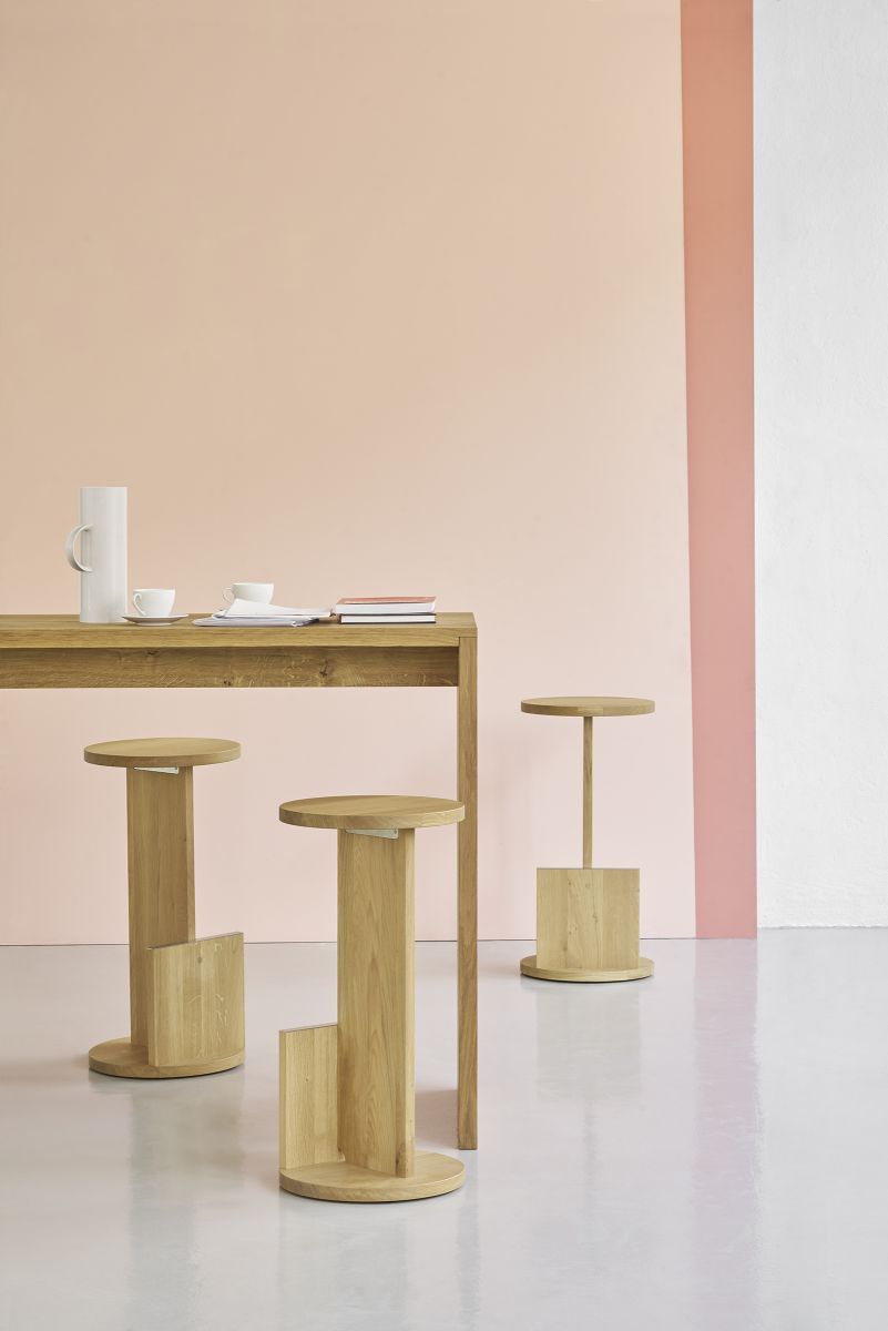 DT01 Tank Tabouret e15 
