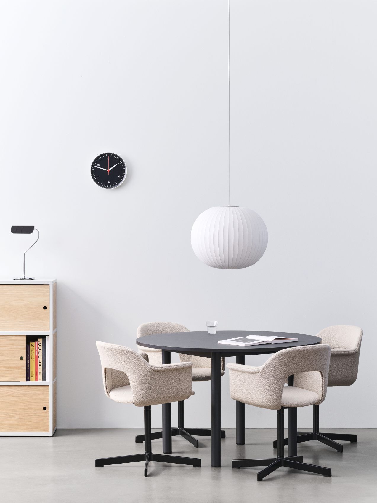 Annex Table Round Table à manger ronde Hay