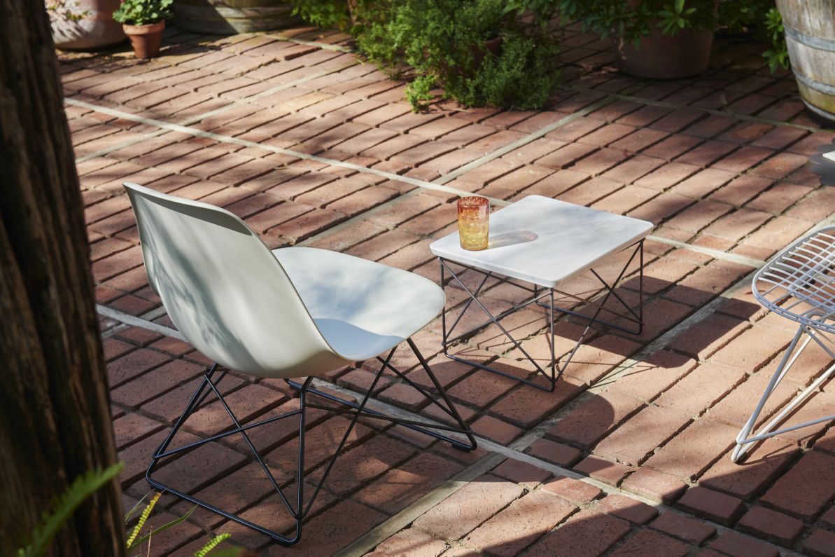 Eames Plastic Side Chair LSR chaise Vitra