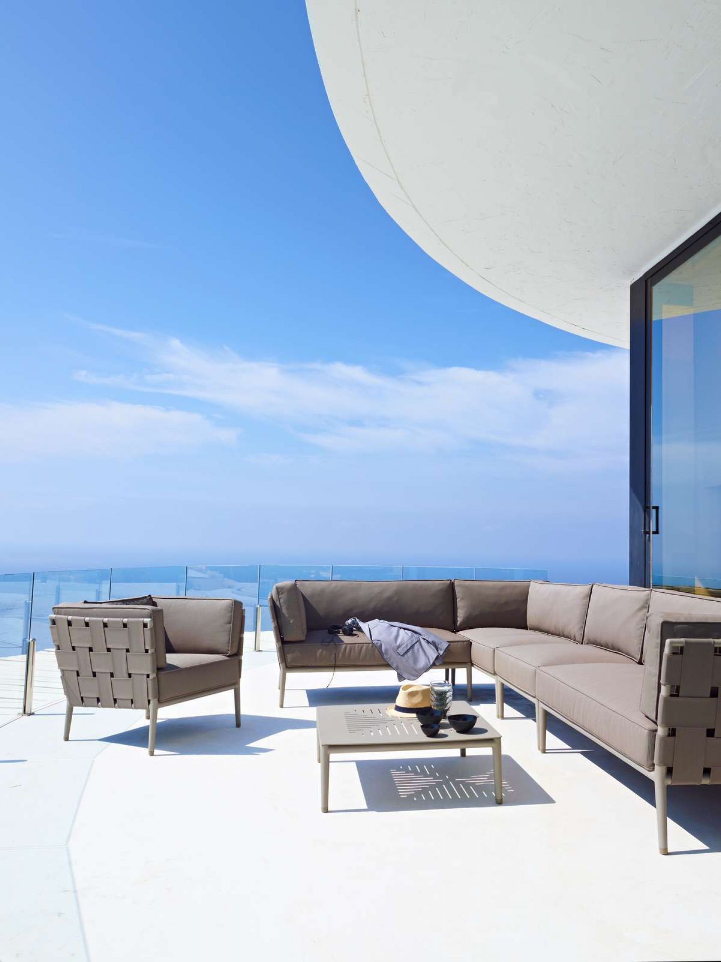 Conic Lounge Outdoor Chaise gris Cane-Line