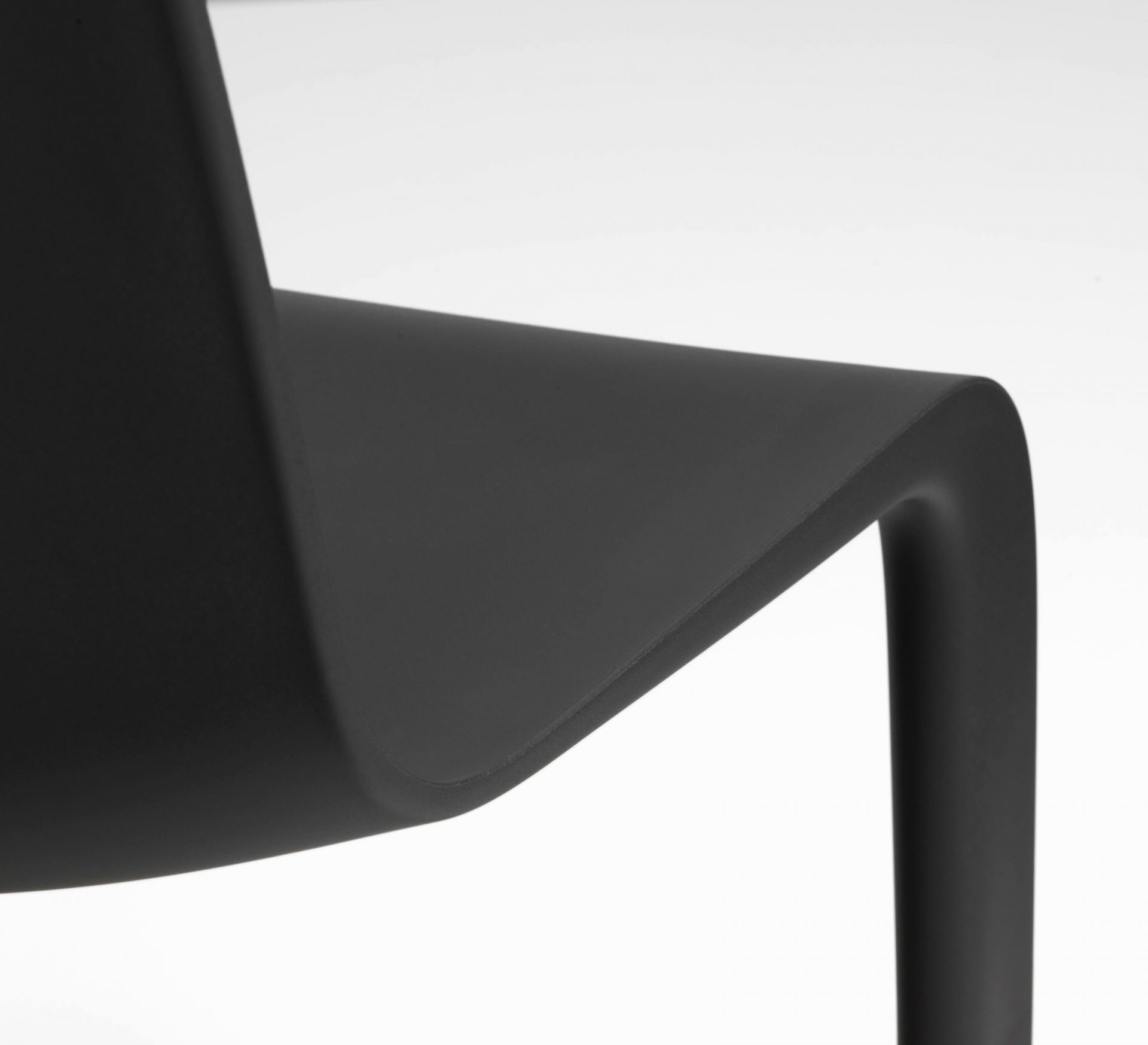 Eco-C Chair Chaise Vitra