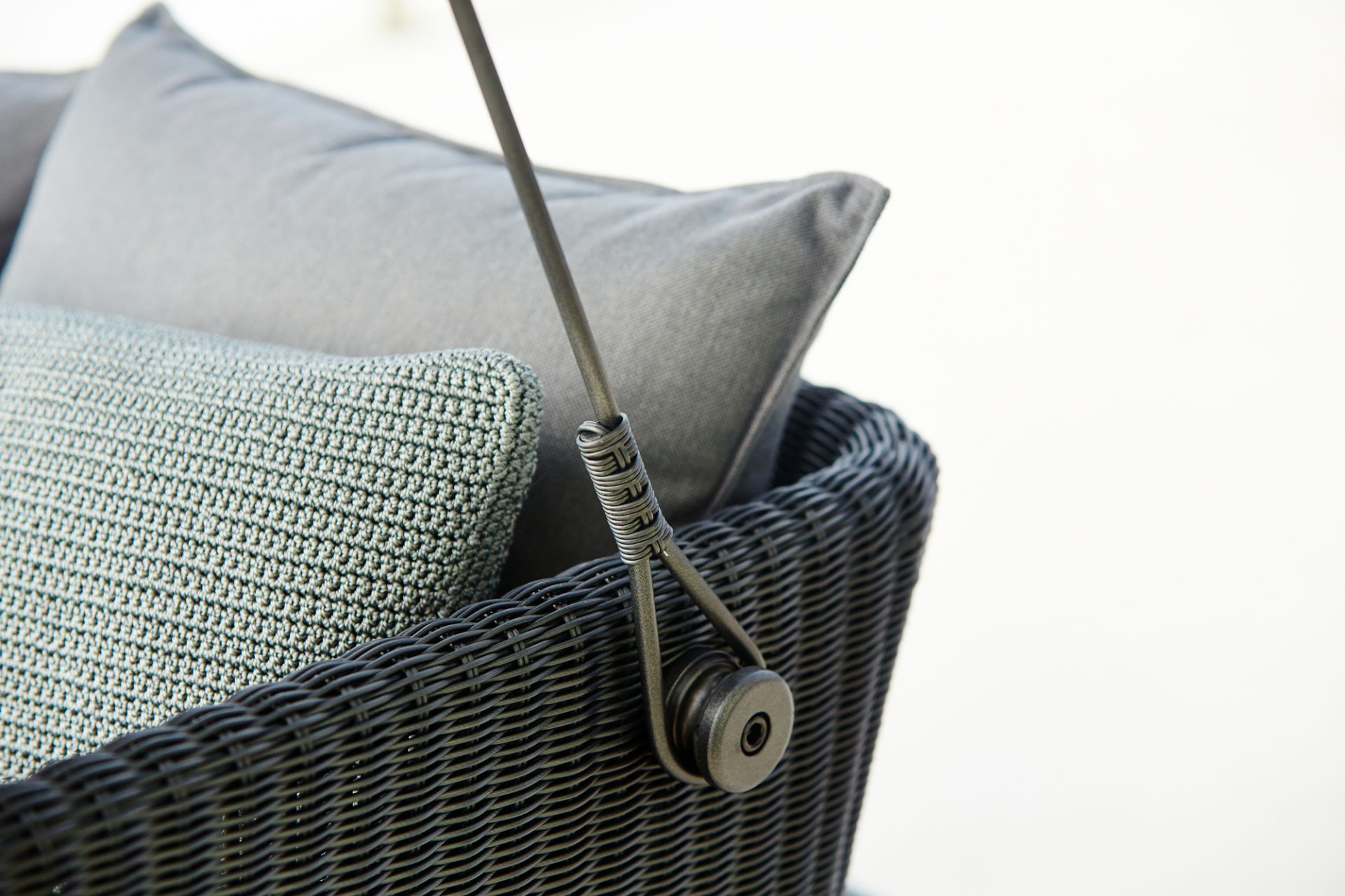 Cave Jardin Swing avec Coussin set Cane-Line