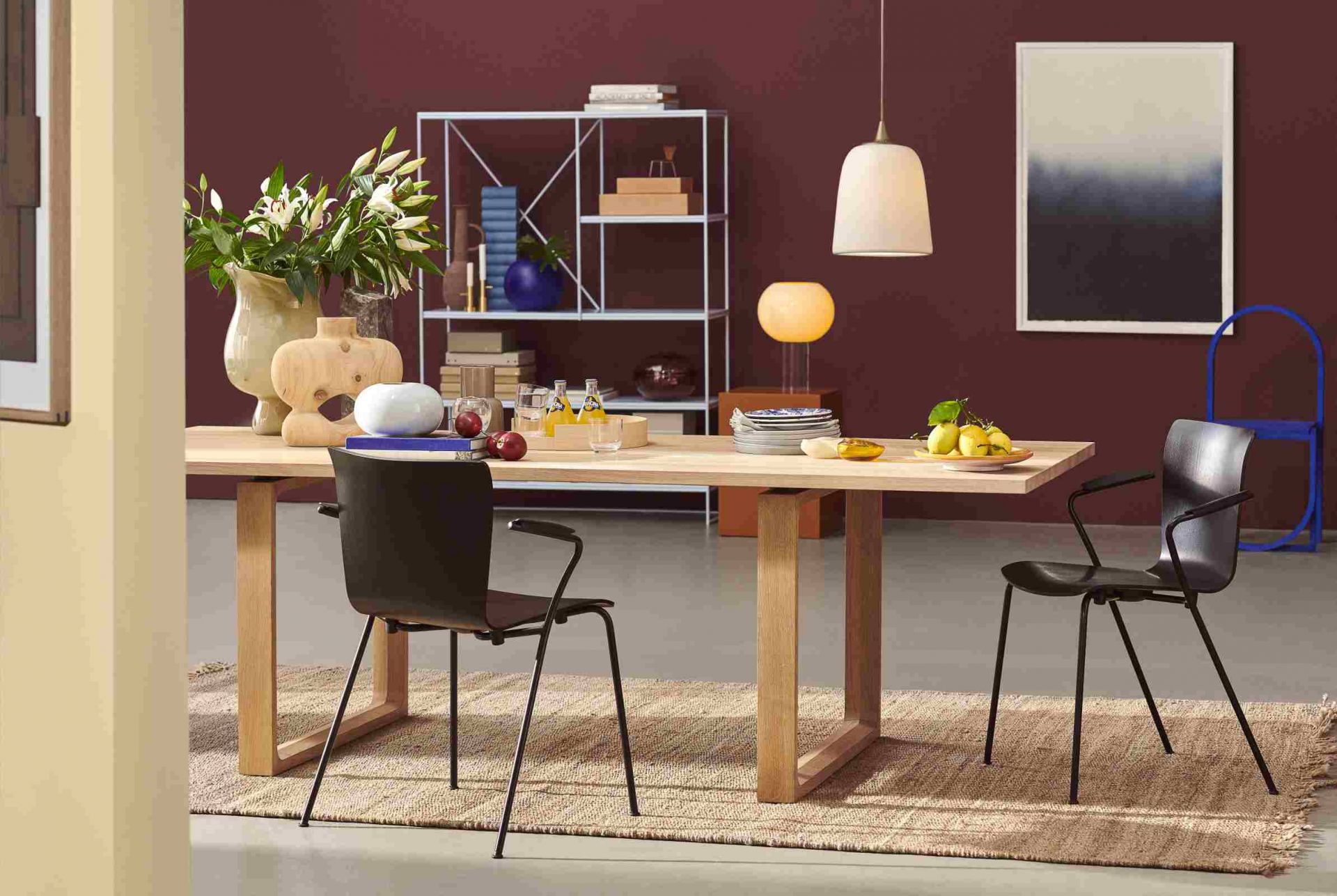 Essay Table Fritz Hansen QUICK SHIP
