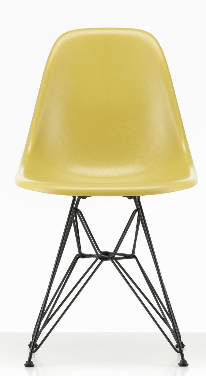 Eames Fiberglass Chair DSR chaise Vitra