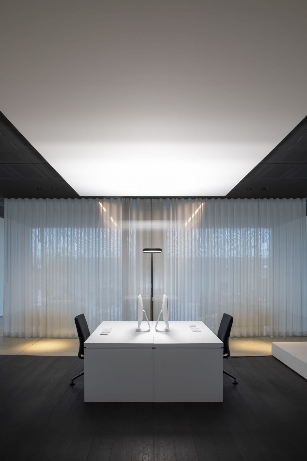 Kido Lampadaire Pied en T noir 3000K Belux