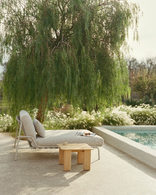 Assemble Coffee Table Table basse 55x55 cm Teck Outdoor Muuto 