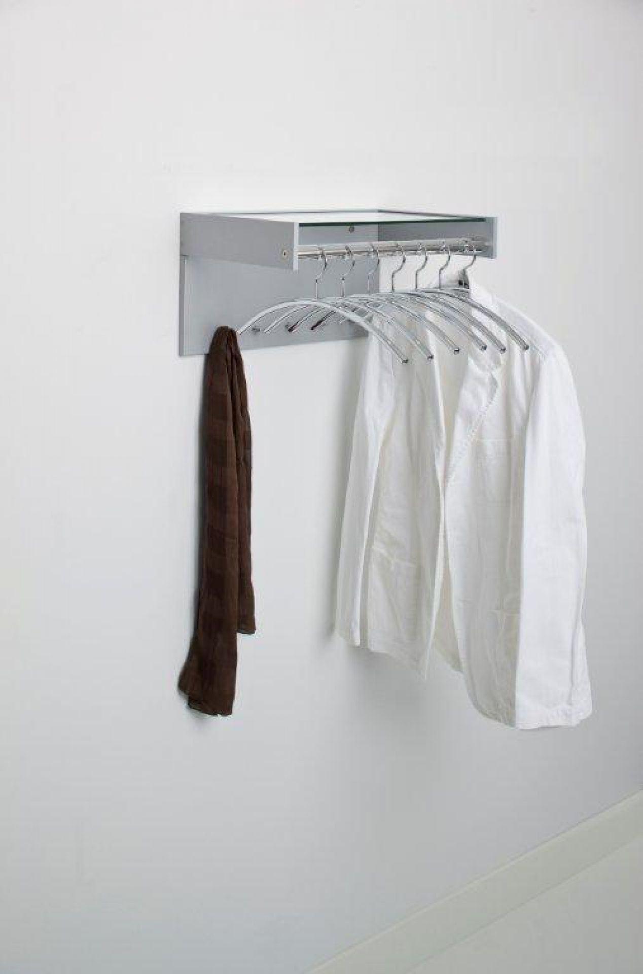 Hangon 12 Portemanteau mural Cascando