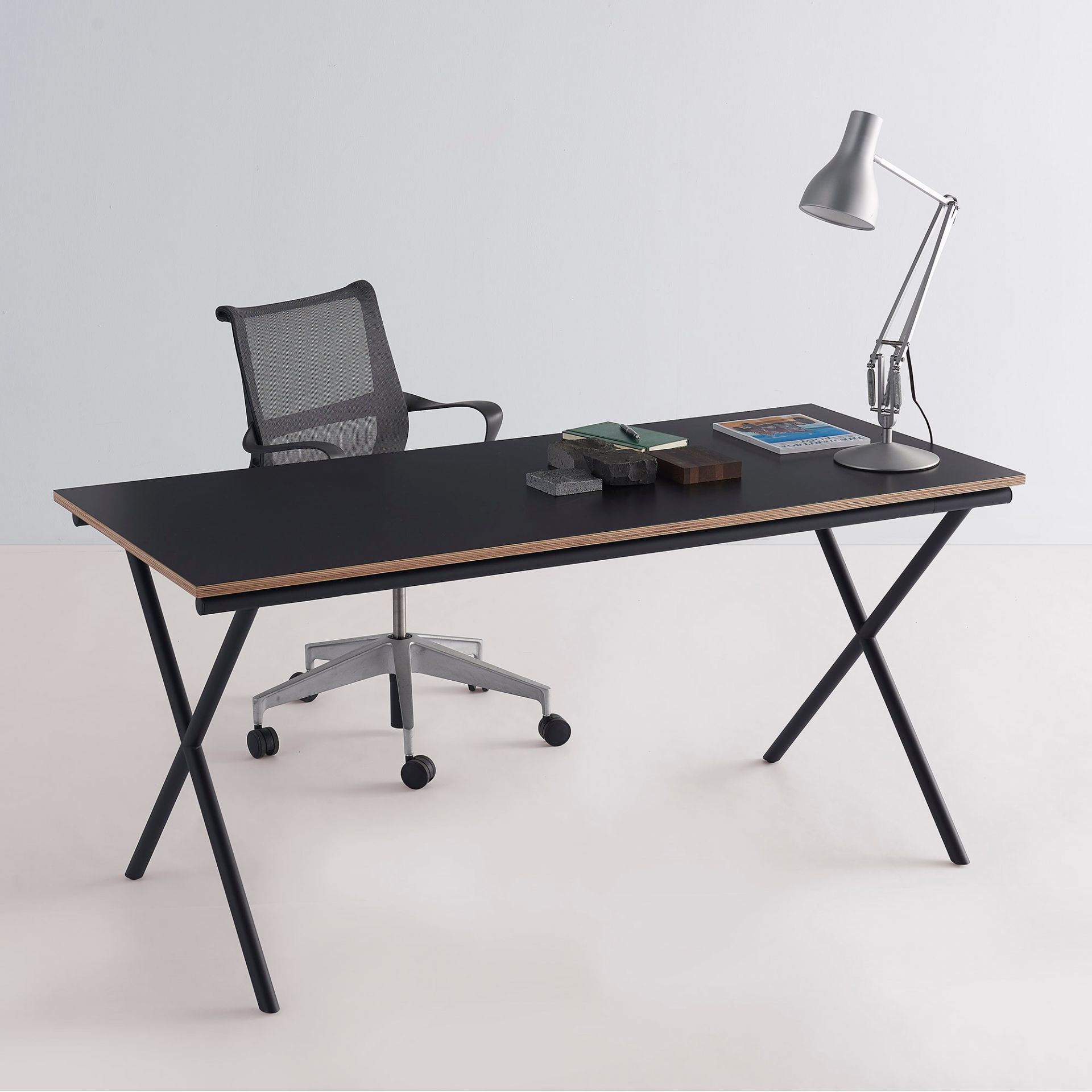 Ito Table de travail / Table à manger Mox