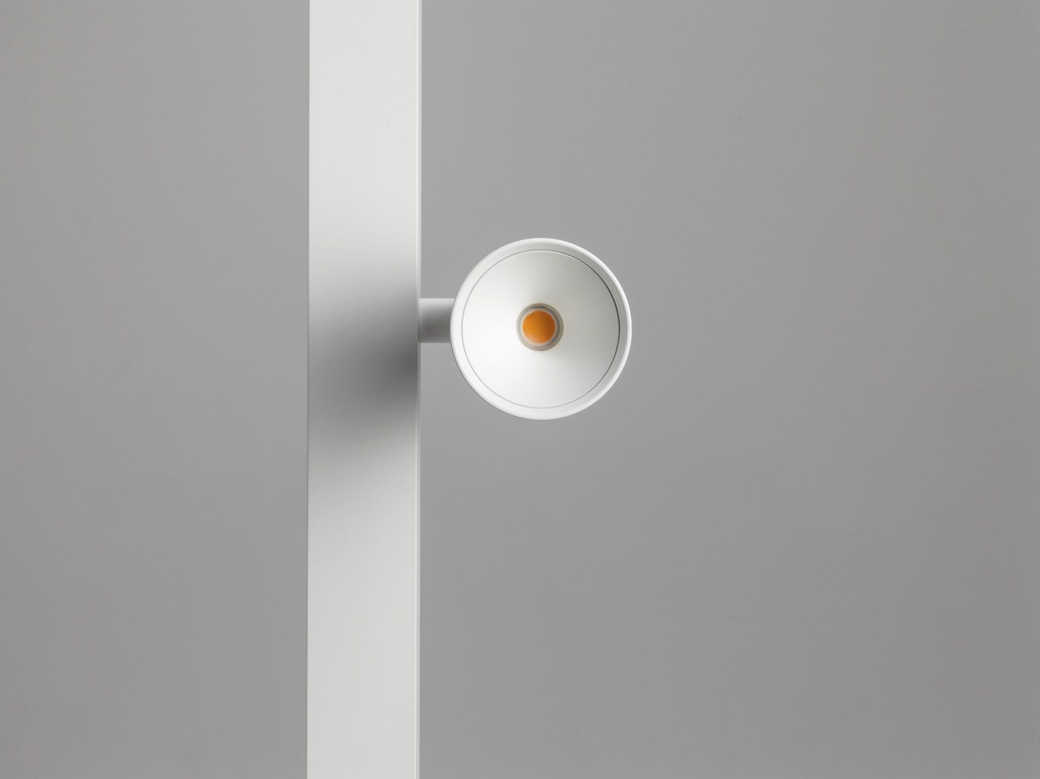 Zen X Floor lamp Lampadaire stele