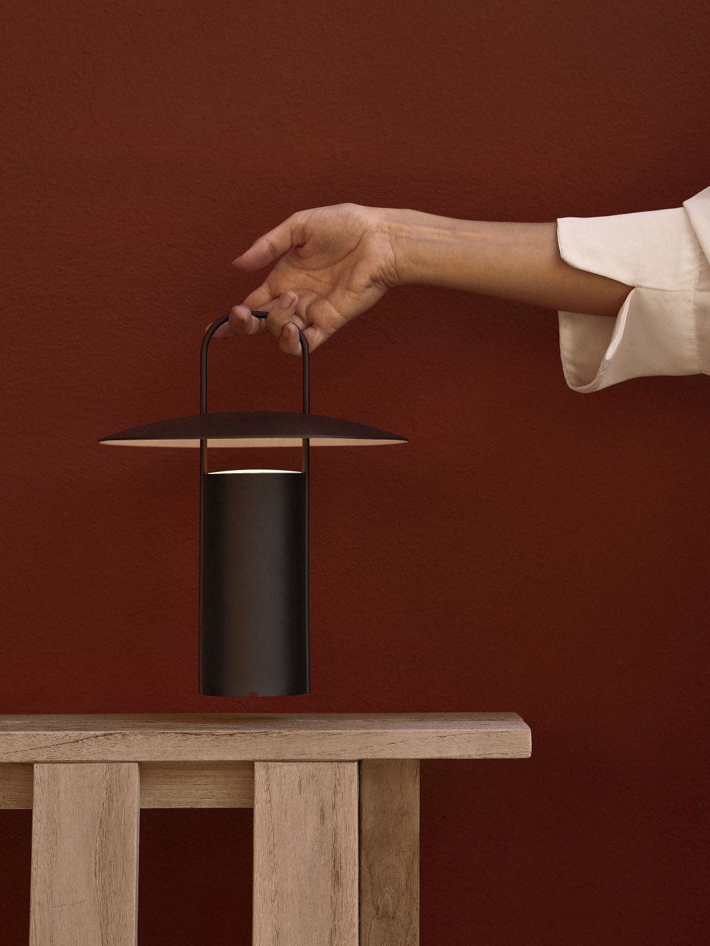 Ray lampe portable noir Audo Copenhagen