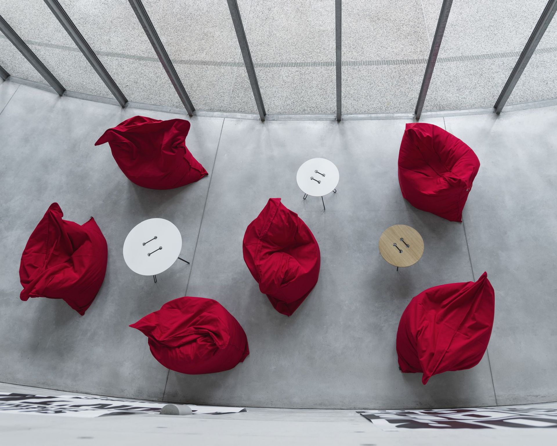 Twine Table d’appoint Casamania Horm – QUICK SHIP