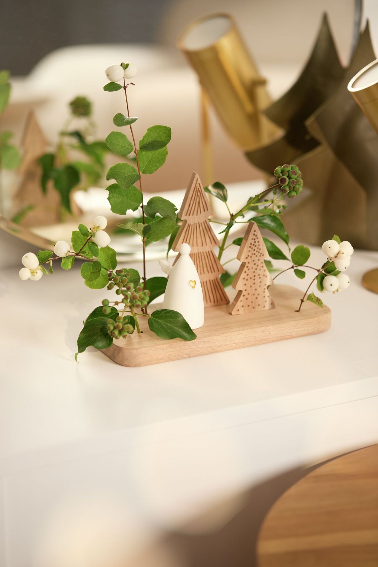 Scène de Noël, anges, roues