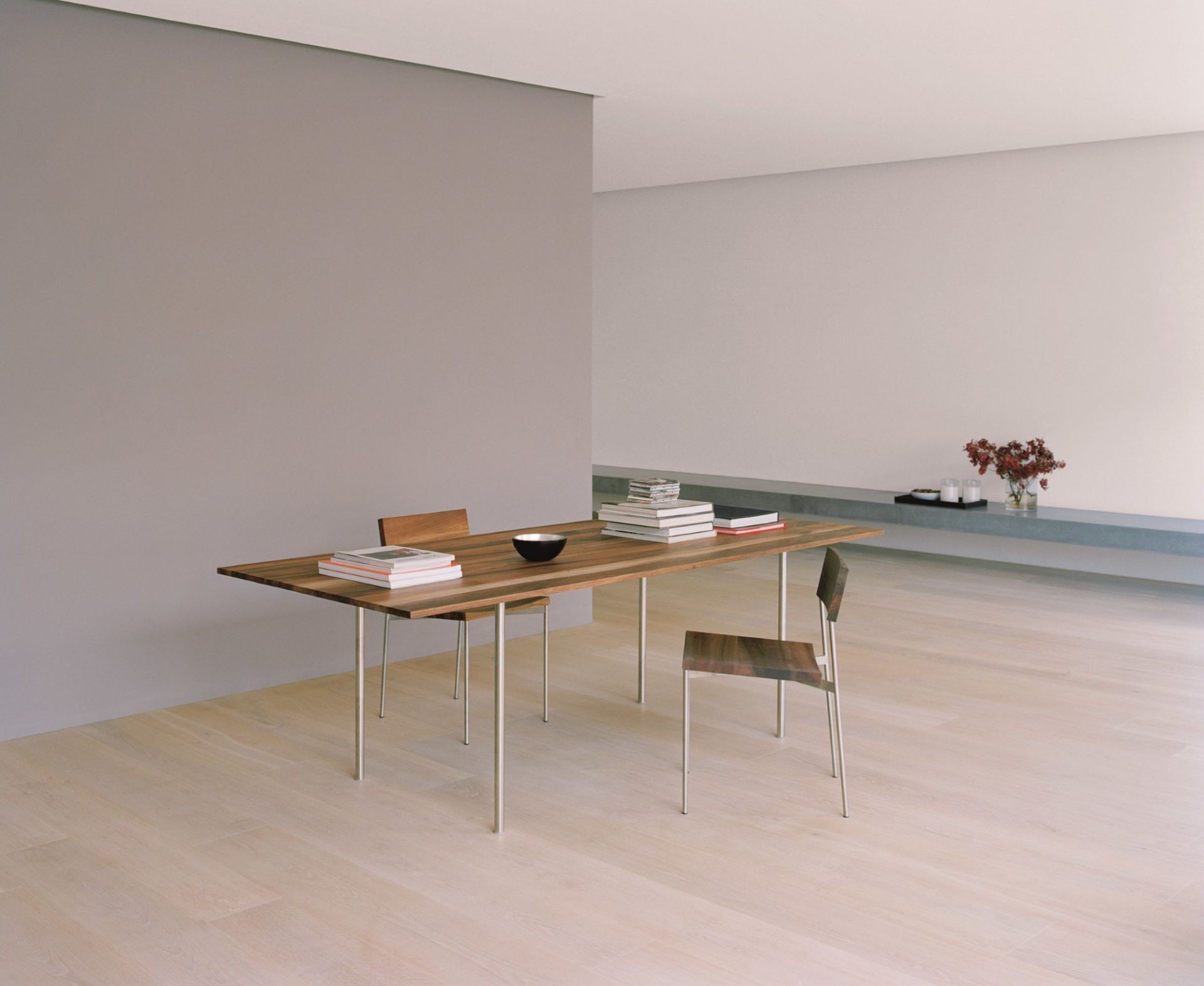 TA14 Anton Table e15