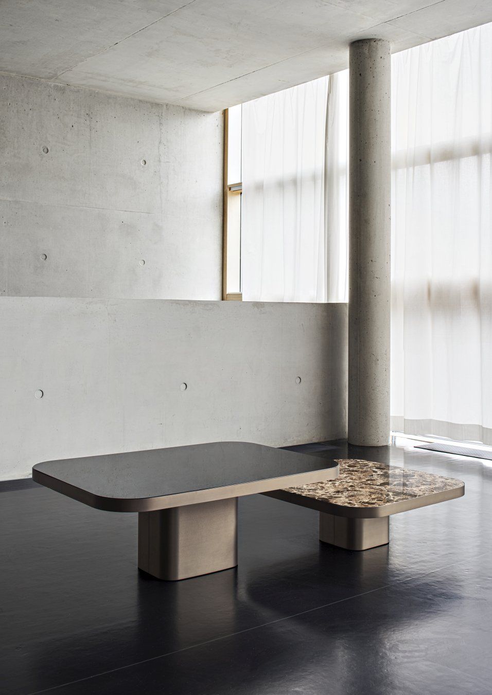 Bow Coffee Table Table basse No. 2 ClassiCon 