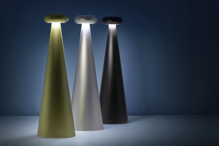 AST02 Bedin lampe de table Alessi AST02 Bedin lampe de table Alessi