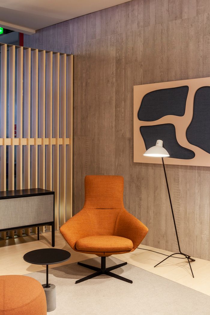 Wing Tip S281 Chaise Lounge / Fauteuil La Palma