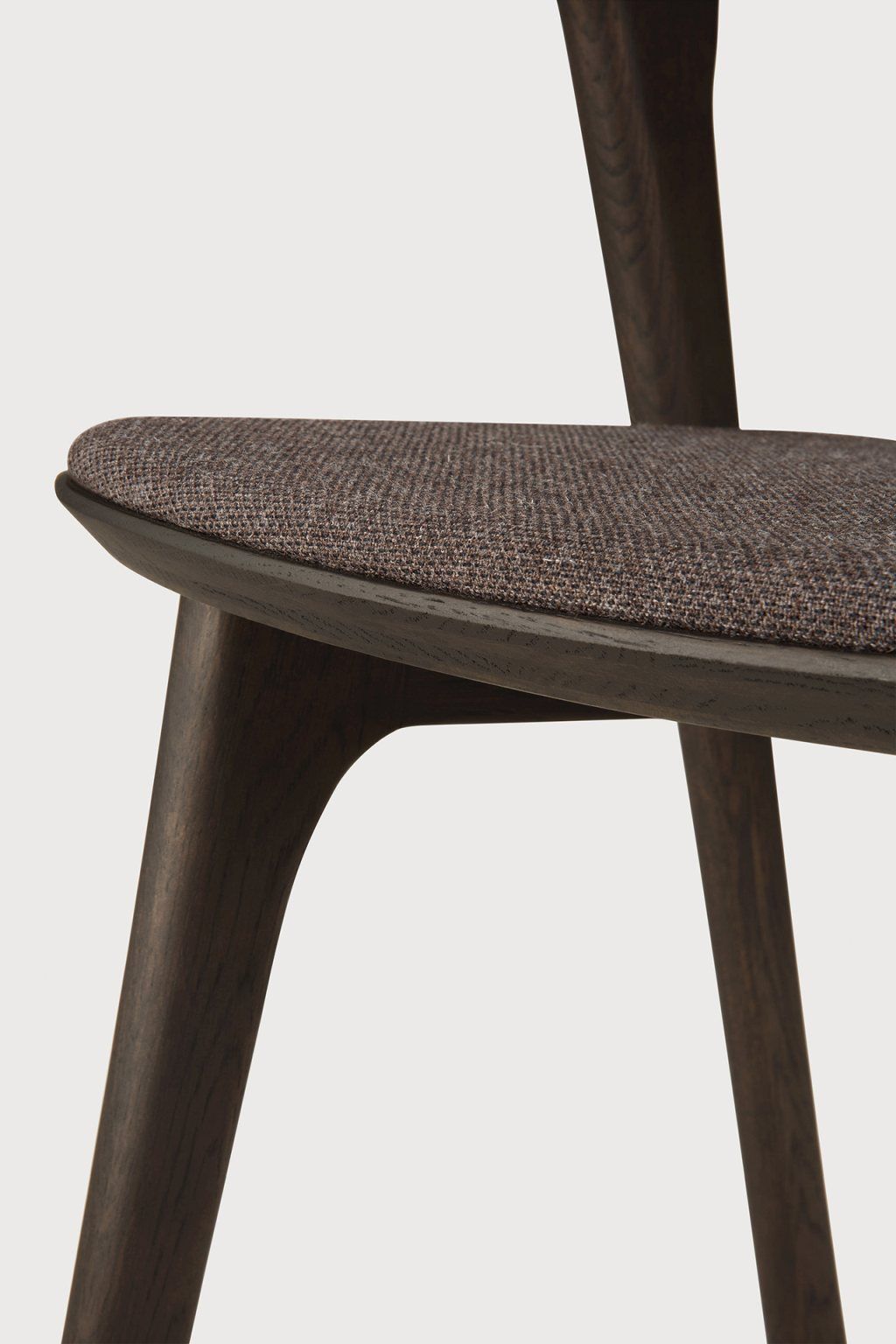 Chaise Bok chêne brun / tissu brun chaud Ethnicraft