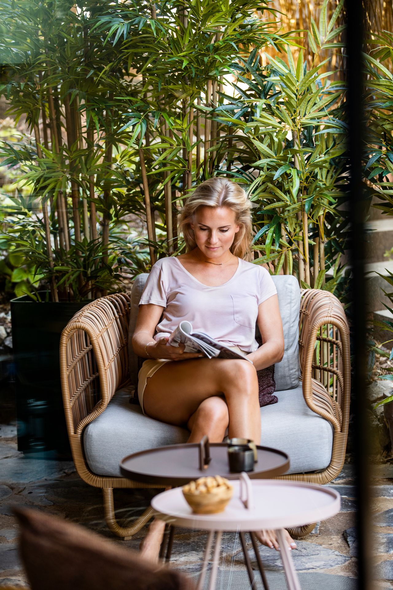 Nest Outdoor Lounge chaise avec coussin Cane-Line