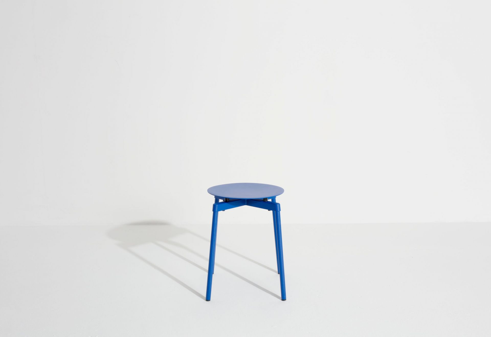 Fromme Stool Tabouret Petite Friture Bleu