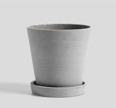 Pot à fleurs avec dessous- de- pot Flowerpot with Saucer M Hay