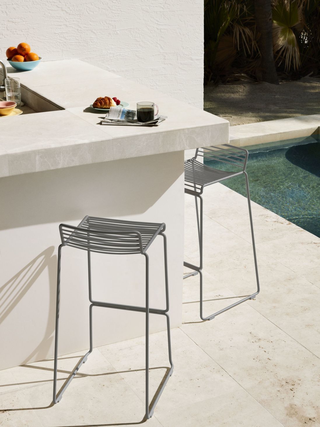 Hee Bar Stool tabouret de bar H65 cm FEUILLÉ Hay OFFRE SPECIALE