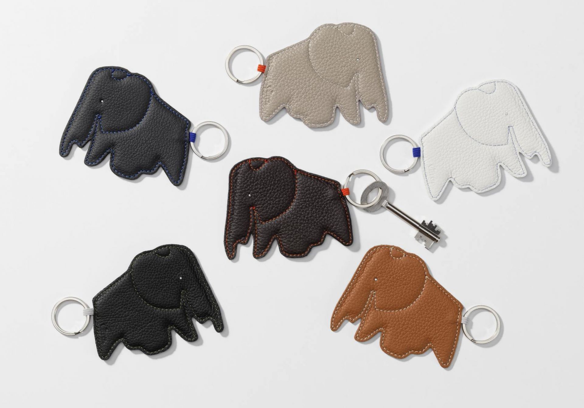 Keyring Porte-clés Elephant Vitra Cognac
