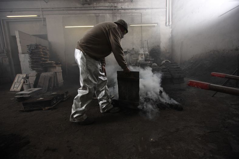 Walter Gropius Béquille de porte Tecnolumen nickel poli